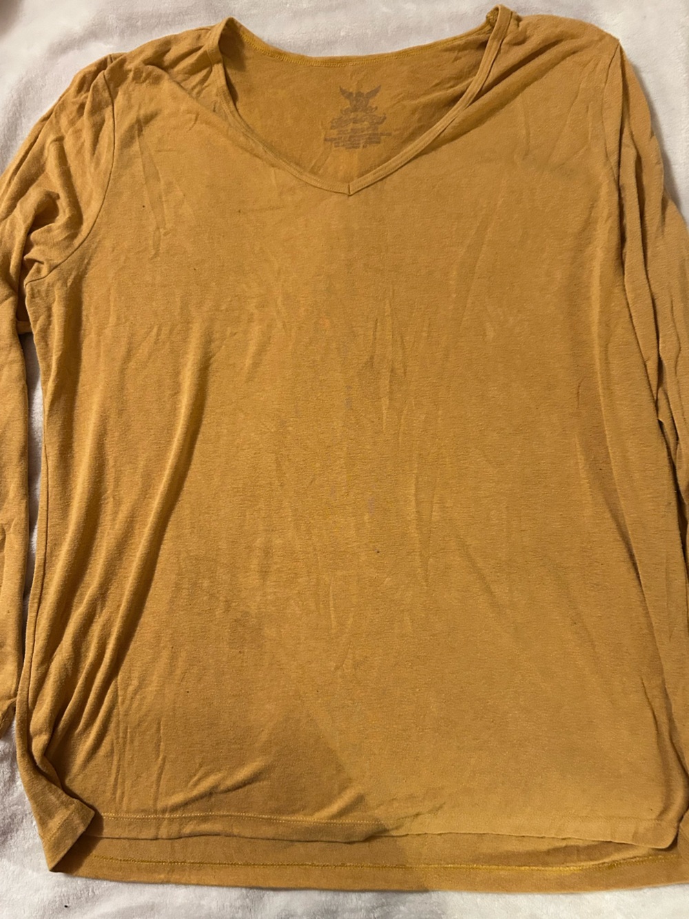 Women’s Long-Sleeve V-Neck Shirt in Mustard